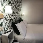 Nella Отель Флоренция