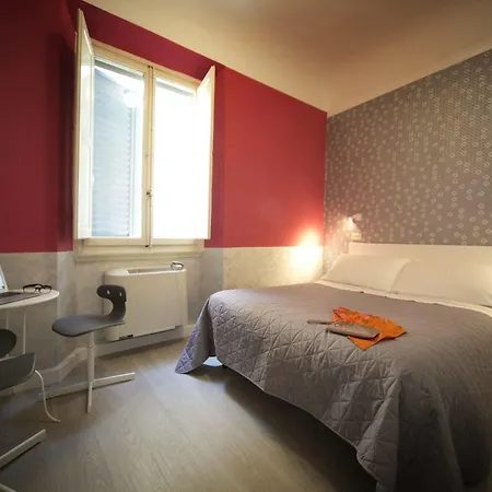 Nella Hotel